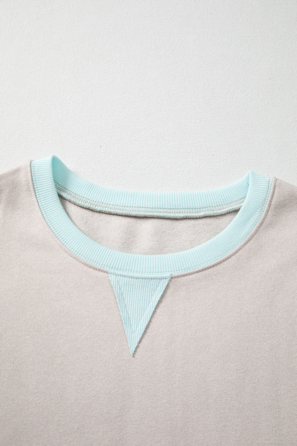 Jet Stream Patchwork Sweatshirt – Drop Shoulder Style